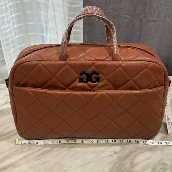 Gilda Paris Large Crossbody Bag - Picture 2 of 13